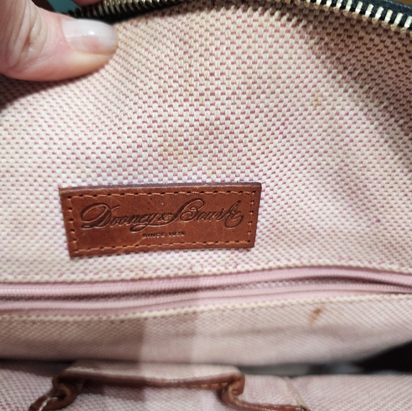 Dooney and Bourke tote - Picture 6 of 6